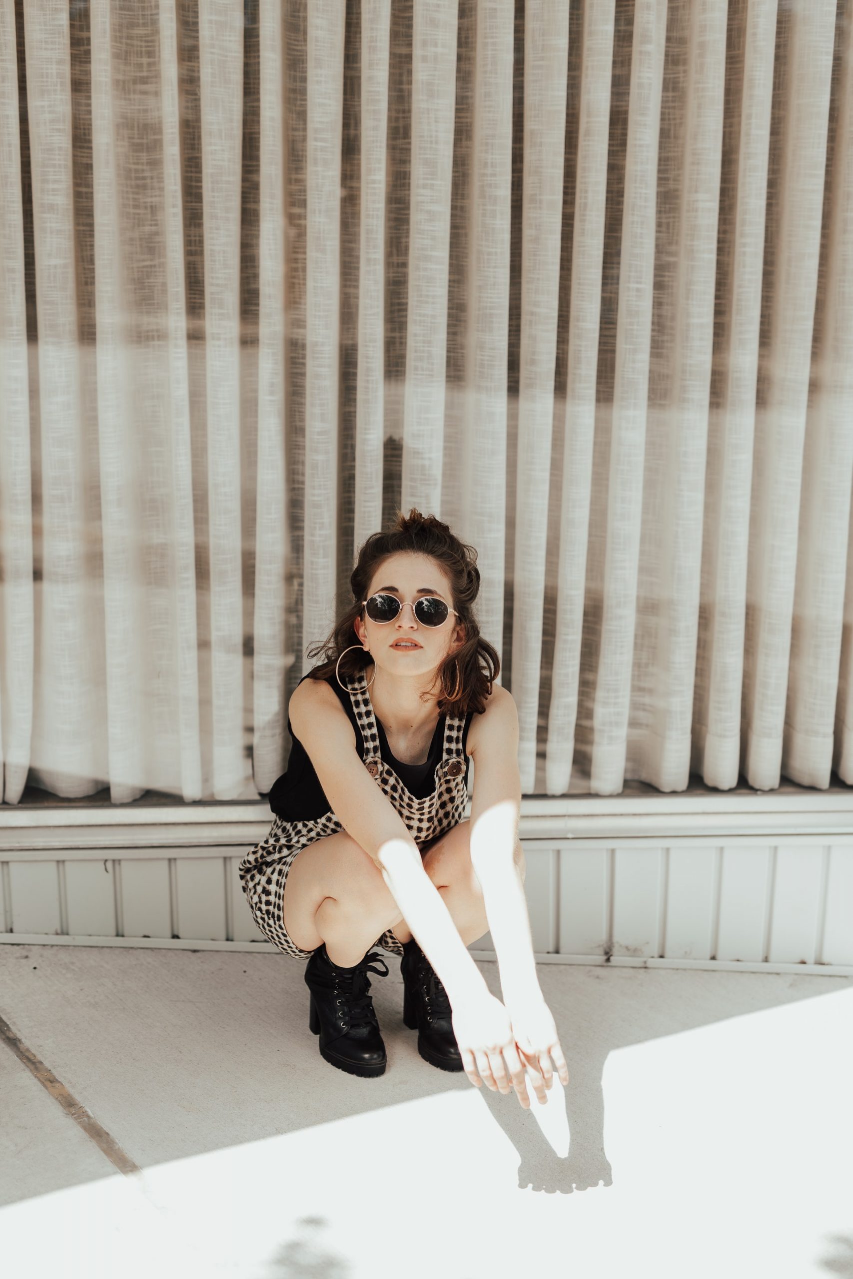 little-woman-sunglasses little-woman-sunglasses